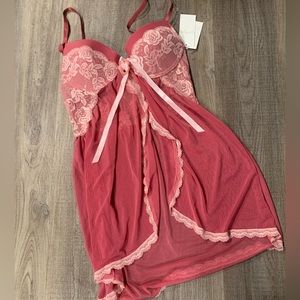 Jessica Simpson NWT lingerie- small